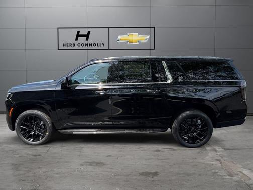 Black 2026 Chevrolet Suburban Premier