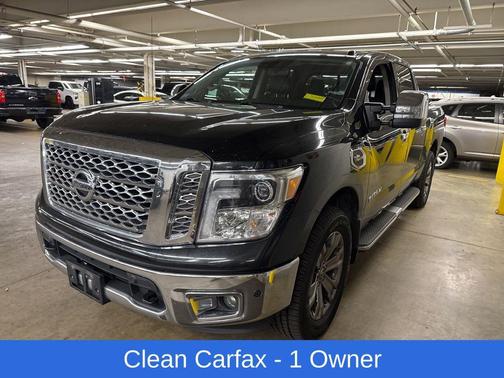 2017 Nissan Titan SL