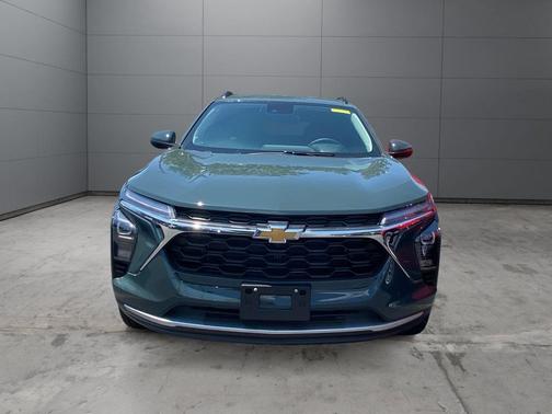 Cypress Gray 2026 Chevrolet Trax LT
