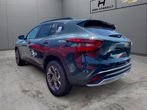 Cypress Gray 2026 Chevrolet Trax LT