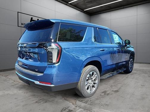 Lakeshore Blue Metallic 2026 Chevrolet Tahoe LT