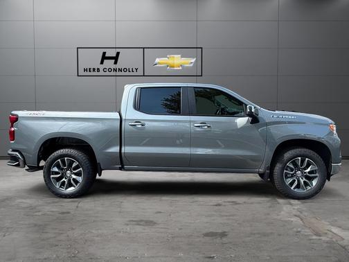 Sterling Gray Metallic 2026 Chevrolet Silverado 1500 LT
