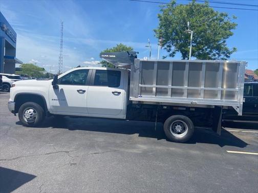 2025 Chevrolet Silverado 3500 WT