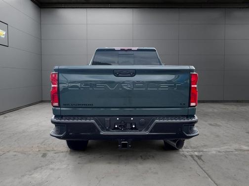 Cypress Gray 2026 Chevrolet Silverado 2500 LT