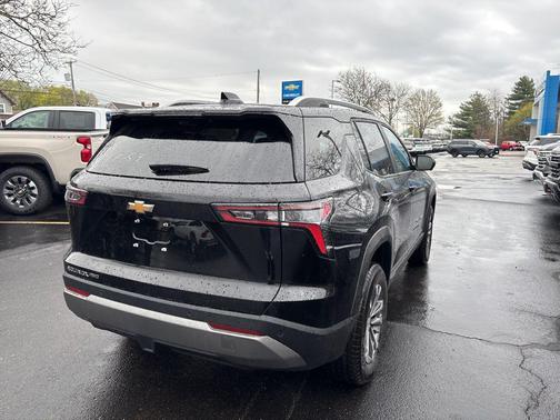 Mosaic Black Metallic 2026 Chevrolet Equinox 1LT