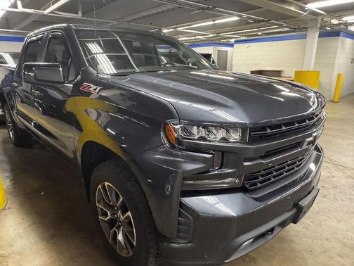 Shadow Gray Metallic 2020 Chevrolet Silverado 1500 RST