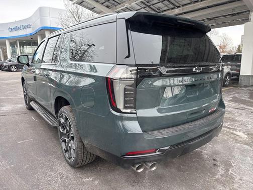 2026 Chevrolet Suburban RST