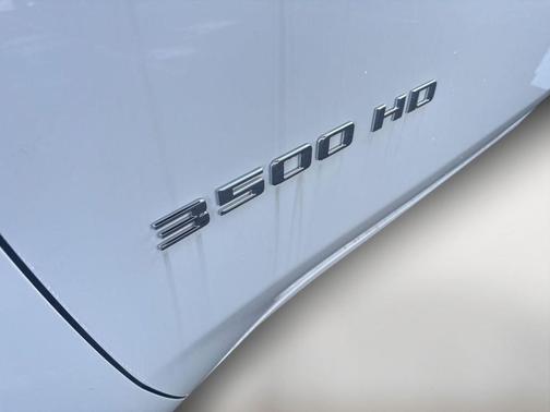 Summit White 2026 Chevrolet Silverado 3500 WT