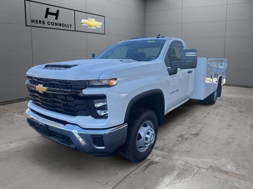 Summit White 2026 Chevrolet Silverado 3500 WT