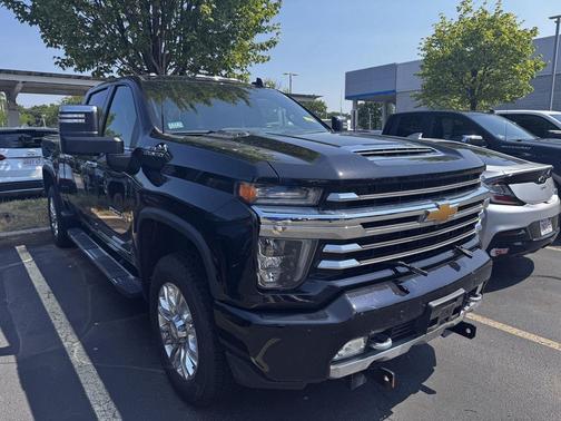 Mosaic Black Metallic 2022 Chevrolet Silverado 2500 High Country