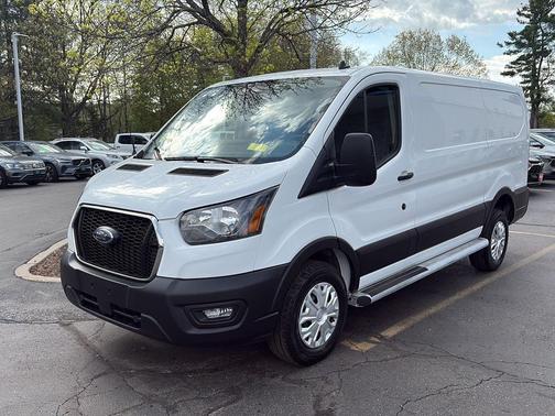 Oxford White 2024 Ford Transit-250 Base