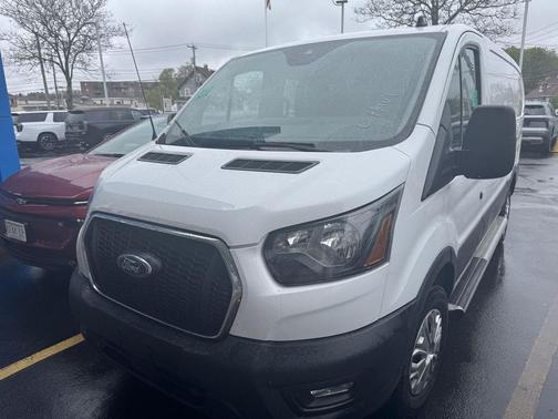 Oxford White 2024 Ford Transit-250 Base