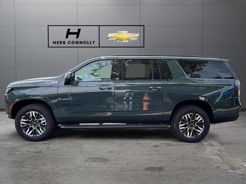 Cypress Gray 2026 Chevrolet Suburban Z71, 4WD
