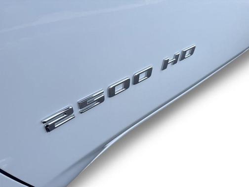 Summit White 2026 Chevrolet Silverado 2500 WT