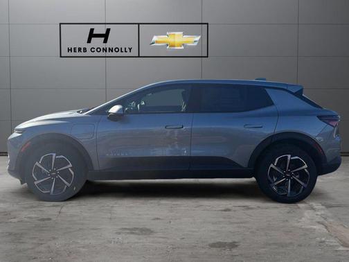 Sterling Gray Metallic 2026 Chevrolet Equinox EV LT