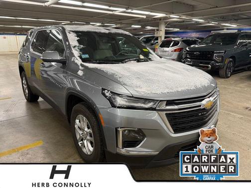 2023 Chevrolet Traverse LS