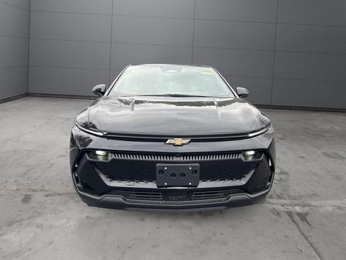 Black 2026 Chevrolet Equinox EV LT