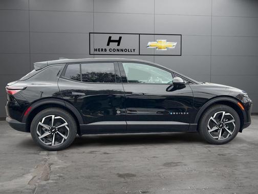 Black 2026 Chevrolet Equinox EV LT