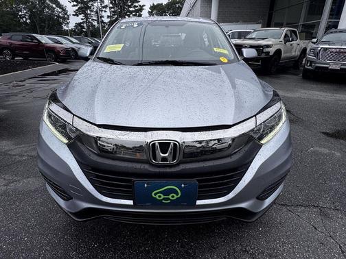 Lunar Silver Metallic 2019 Honda HR-V LX