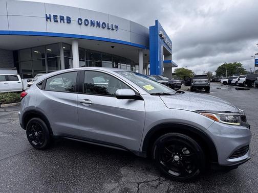 Lunar Silver Metallic 2019 Honda HR-V LX