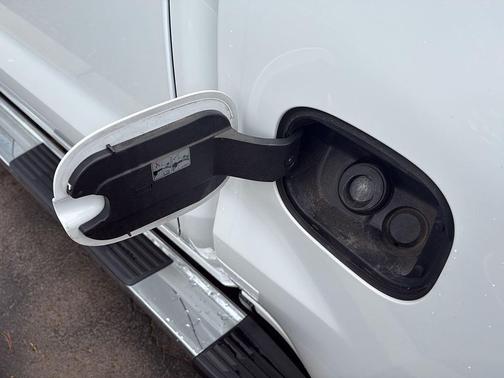 Summit White 2021 Chevrolet Silverado 1500 LTZ