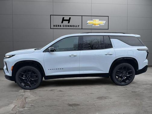 Polar White Tricoat 2026 Chevrolet Traverse RS