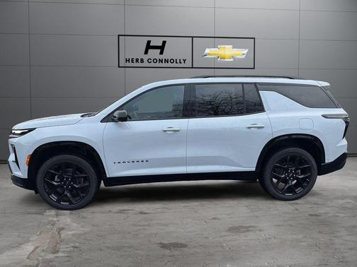 Polar White Tricoat 2026 Chevrolet Traverse RS