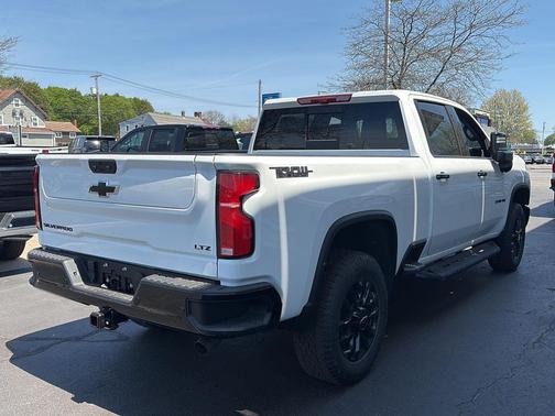 Summit White 2026 Chevrolet Silverado 2500 LTZ