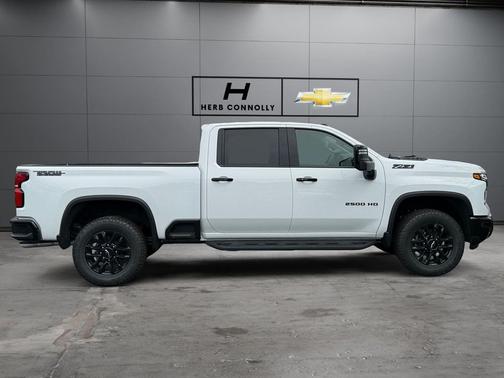 Summit White 2026 Chevrolet Silverado 2500 LTZ