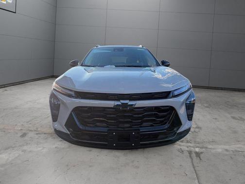 White Sands 2026 Chevrolet Trax FWD ACTIV