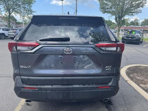 Magnetic Gray Metallic 2025 Toyota RAV4 XLE