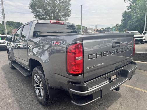 Satin Steel Metallic 2021 Chevrolet Colorado WT