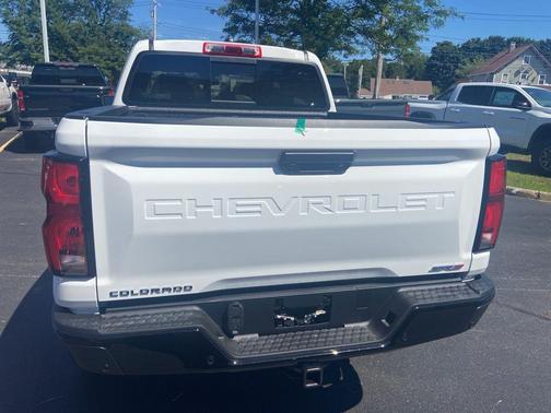 2025 Chevrolet Colorado ZR2