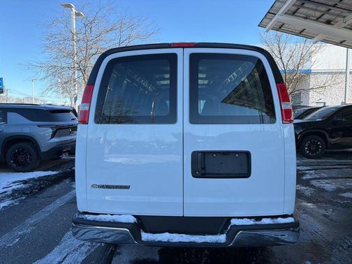 2025 Chevrolet Express 3500 RWD 3500 Extended Wheelbase WT