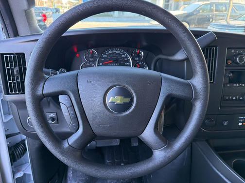 2025 Chevrolet Express 3500 RWD 3500 Extended Wheelbase WT