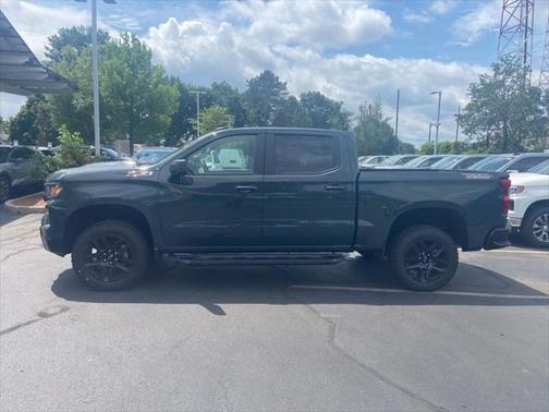 2025 Chevrolet Silverado 1500 Custom Trail Boss