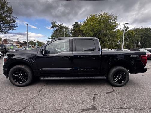 Agate Black Metallic 2024 Ford F-150 Lariat