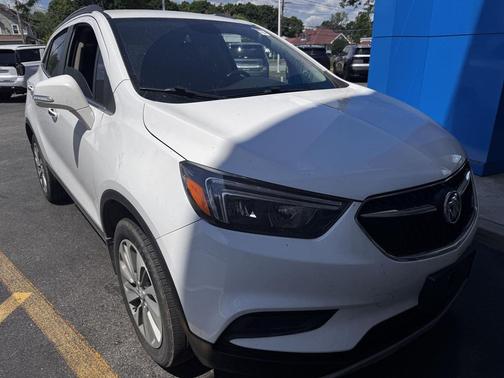 Summit White 2019 Buick Encore Preferred