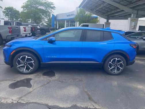 2025 Chevrolet Equinox EV LT