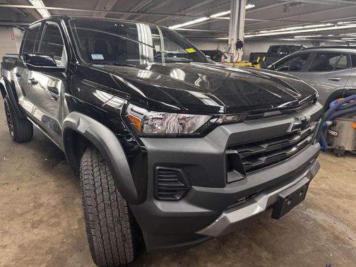 Black 2026 Chevrolet Colorado Trail Boss