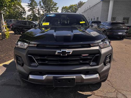Black 2026 Chevrolet Colorado Trail Boss
