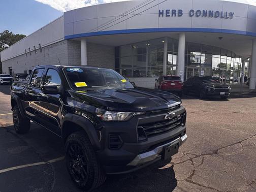 Black 2026 Chevrolet Colorado Trail Boss