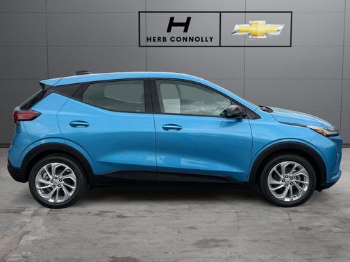 Marina Blue Metallic 2027 Chevrolet Bolt LT FWD