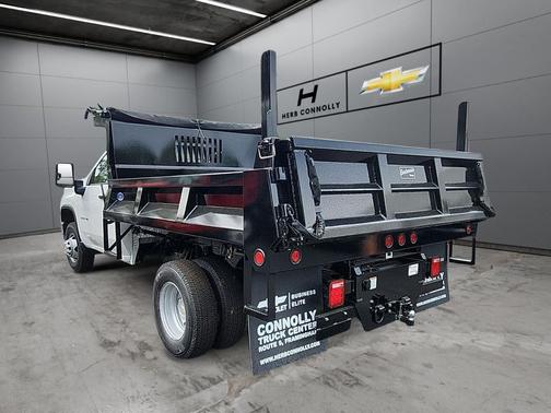 Summit White 2026 Chevrolet Silverado 3500 WT