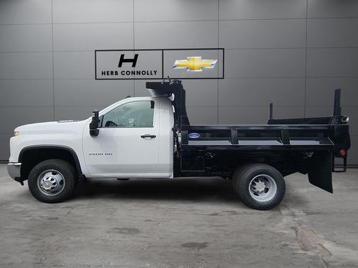 Summit White 2026 Chevrolet Silverado 3500 WT