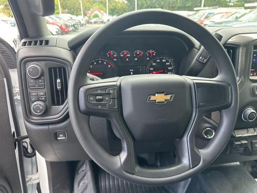 2025 Chevrolet Silverado 3500 WT