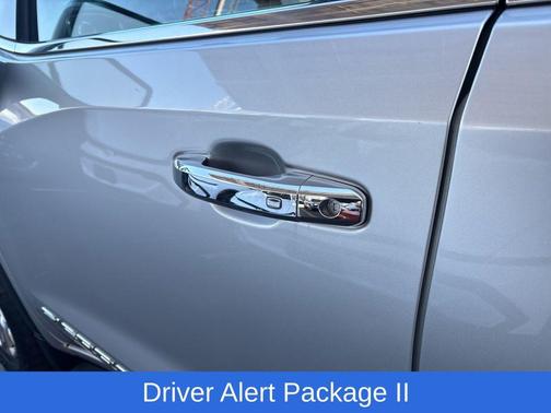 Quicksilver Metallic 2019 GMC Sierra 1500 SLT