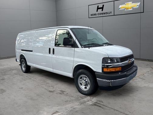 Summit White 2025 Chevrolet Express 3500 RWD 3500 Extended Wheelbase WT