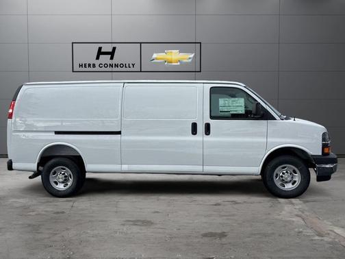 Summit White 2025 Chevrolet Express 3500 RWD 3500 Extended Wheelbase WT