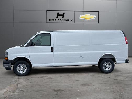 2025 Chevrolet Express 2500 Work Van